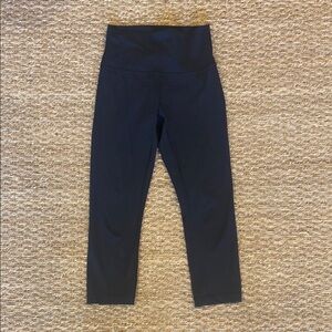 NWOT Lululemon Capri Black Leggings